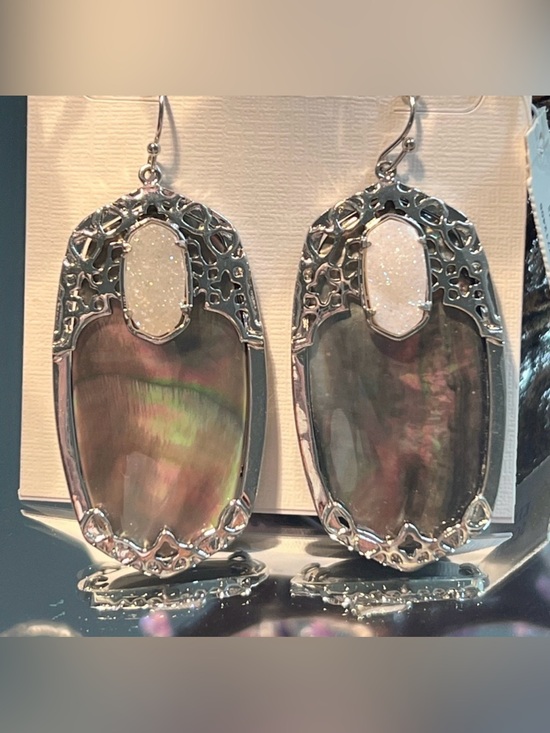 Kendra Scott Jewelry - NWT Kendra Scott Deva Earrings Black Pearl Iridescent Drusy & Silver SUPER RARE